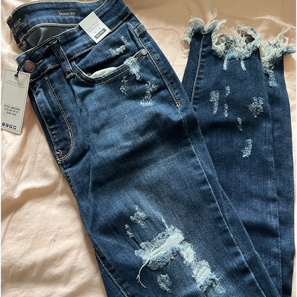 Judy Blue size 9 mid rise dark wash